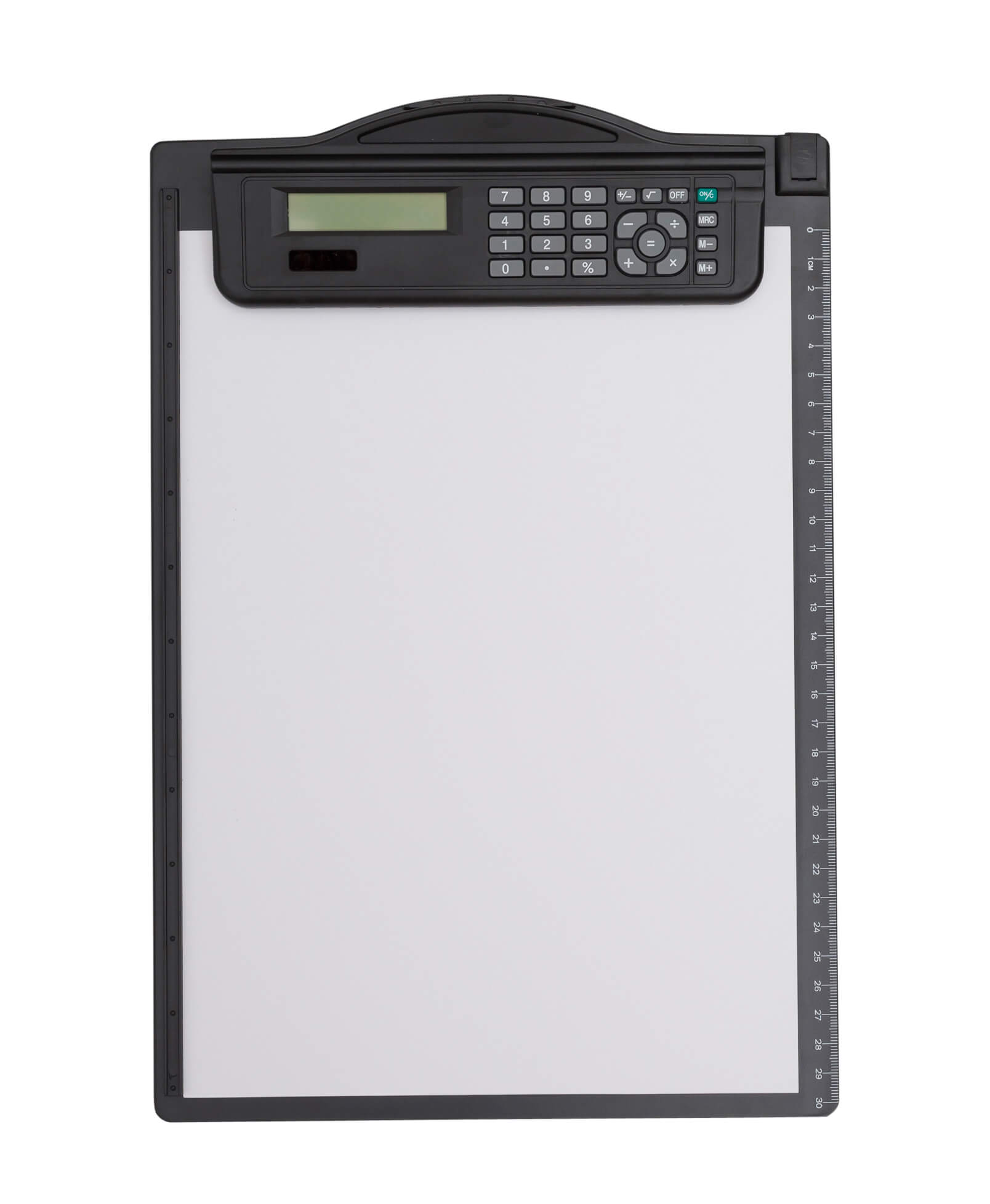 Czarny clipboard z kalkulatorem i linijką, trzymający puste białe papier.