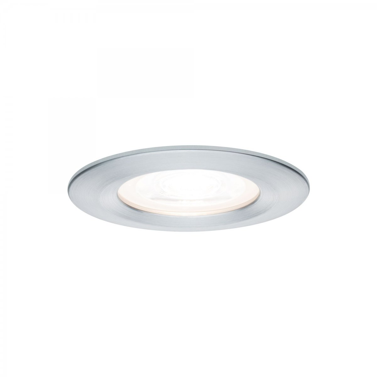 Silberne Einbauleuchte mit heller Lichtquelle. Weißer Hintergrund.