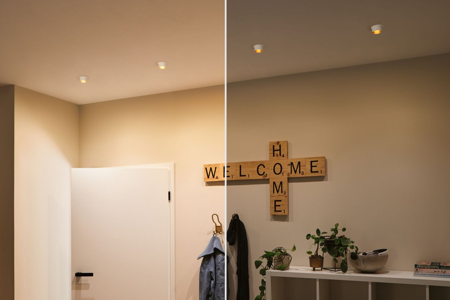Zwei Einbauleuchten an einer Decke. Die Lichter beleuchten einen Raum mit Tür und Dekor.