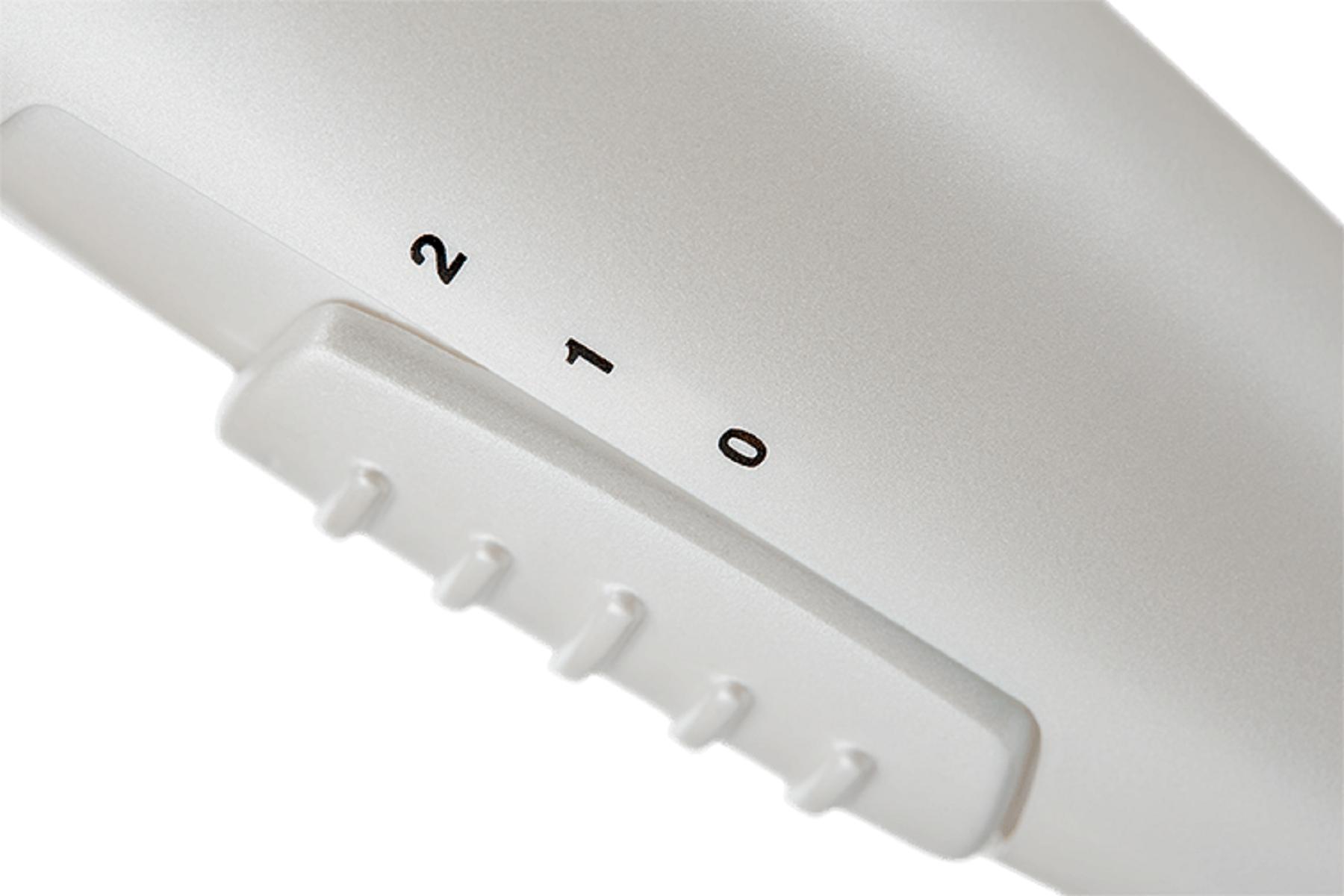 Zbliżenie białego suwaka z numerami 0, 1, 2 na białym tle.