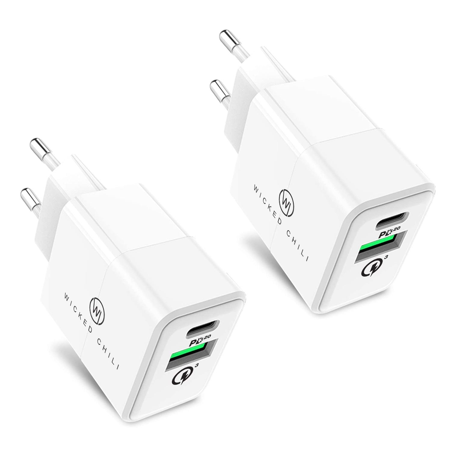 Zwei weiße Ladegeräte mit 'WICKED CHILI' und USB-C-Anschlüssen, auf weißem Hintergrund.