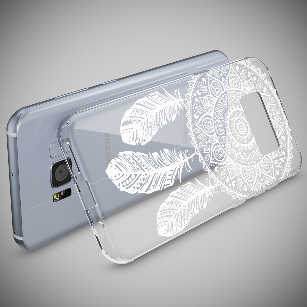 Ein Telefon mit einer transparenten Hülle mit weißen Feder- und Mandala-Designs.