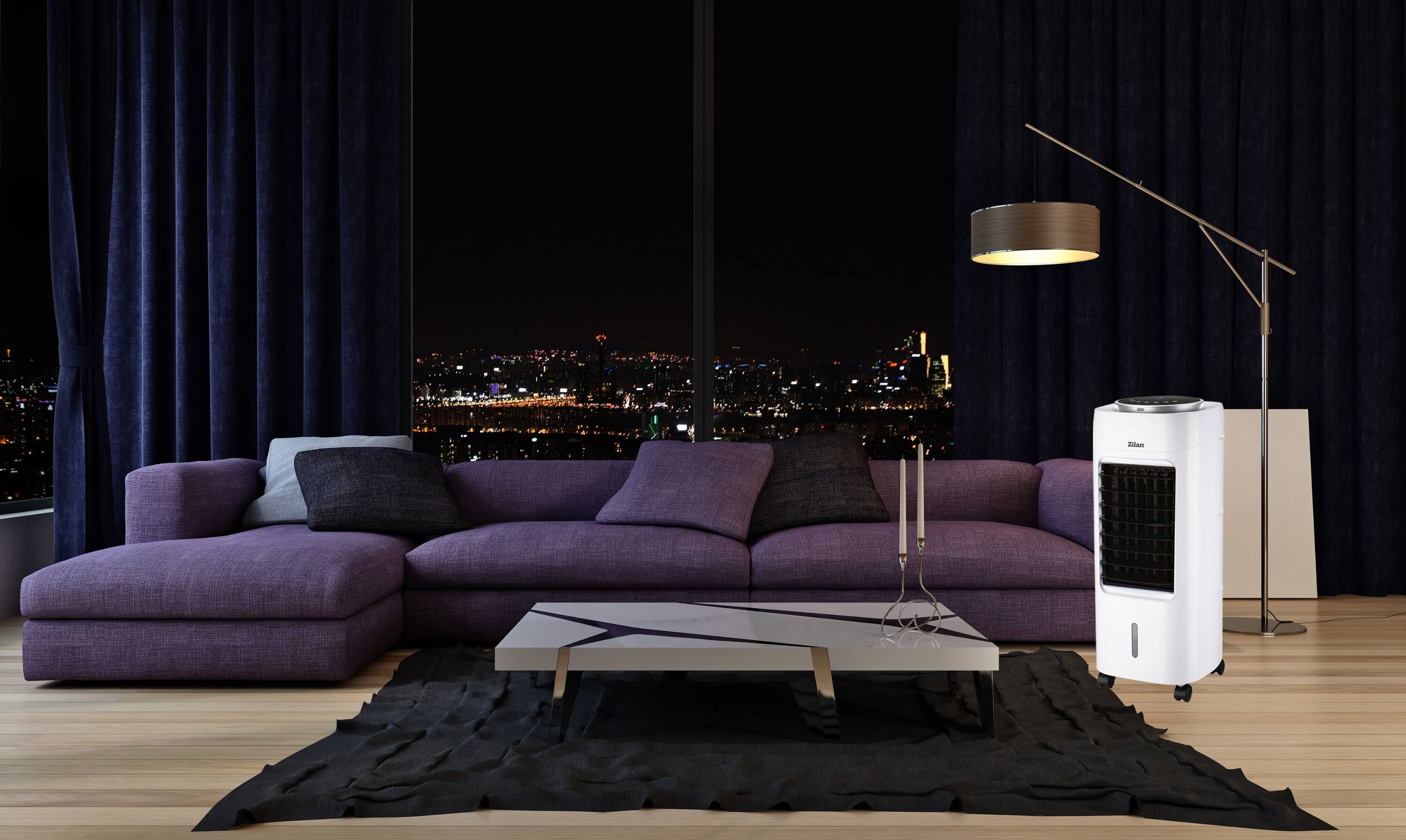 Wohnzimmer bei Nacht, lila Sofa, Couchtisch und Luftkühler.