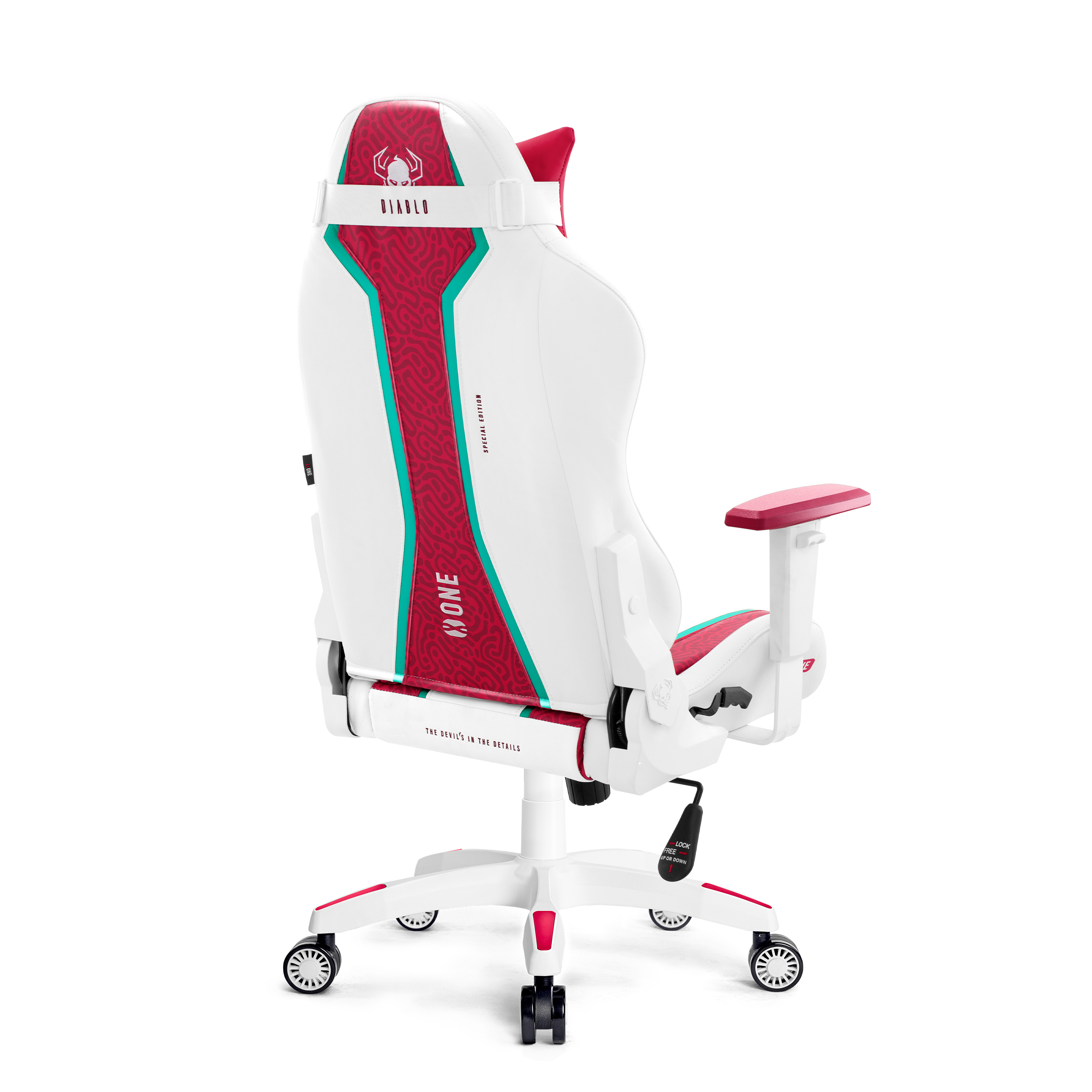 Krzesło do gier, białe z czerwonymi i turkusowymi akcentami. Logo Diablo na zagłówku.