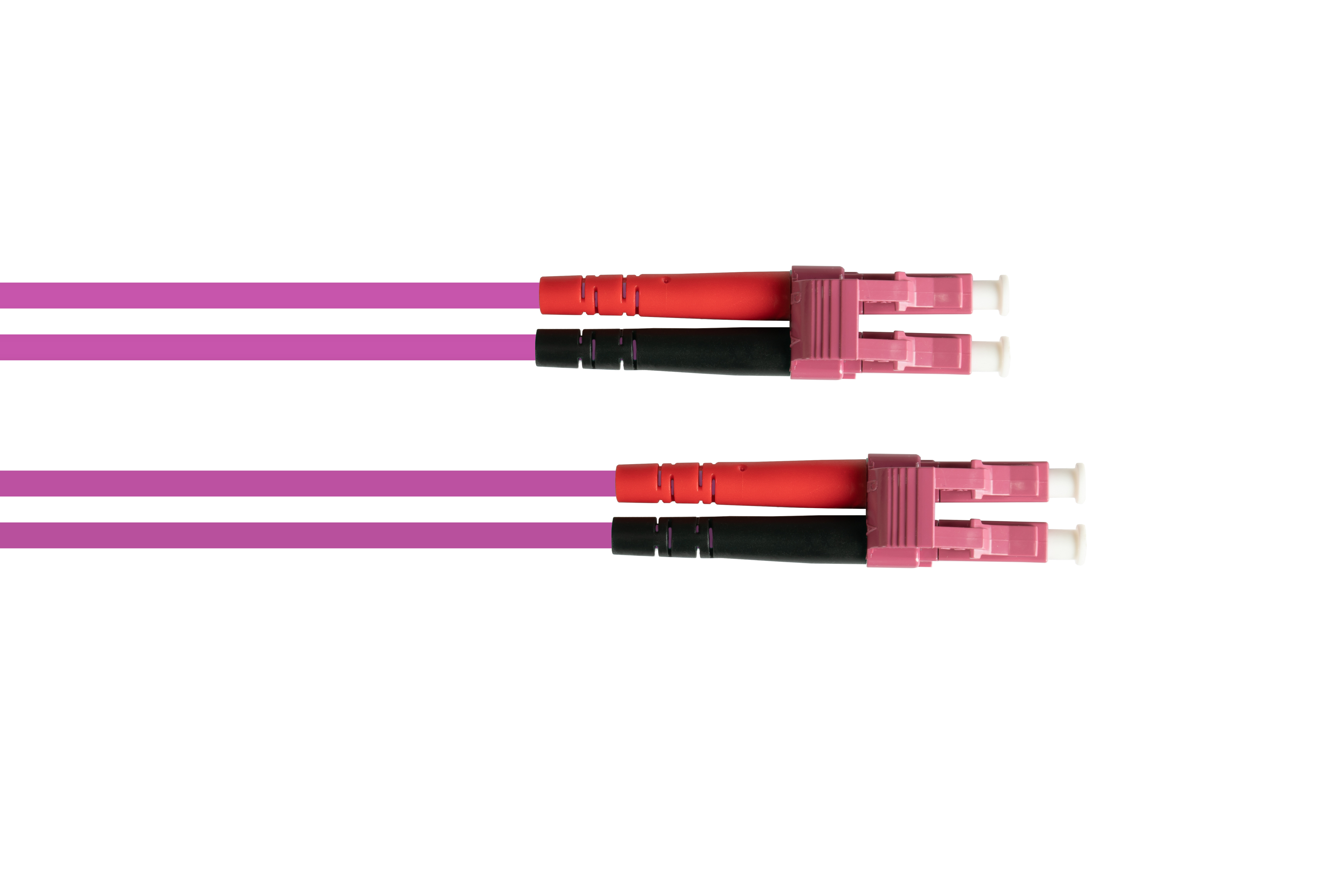 Zwei Paare Glasfaserkabel. Jedes Kabel hat eine lila Außenseite.