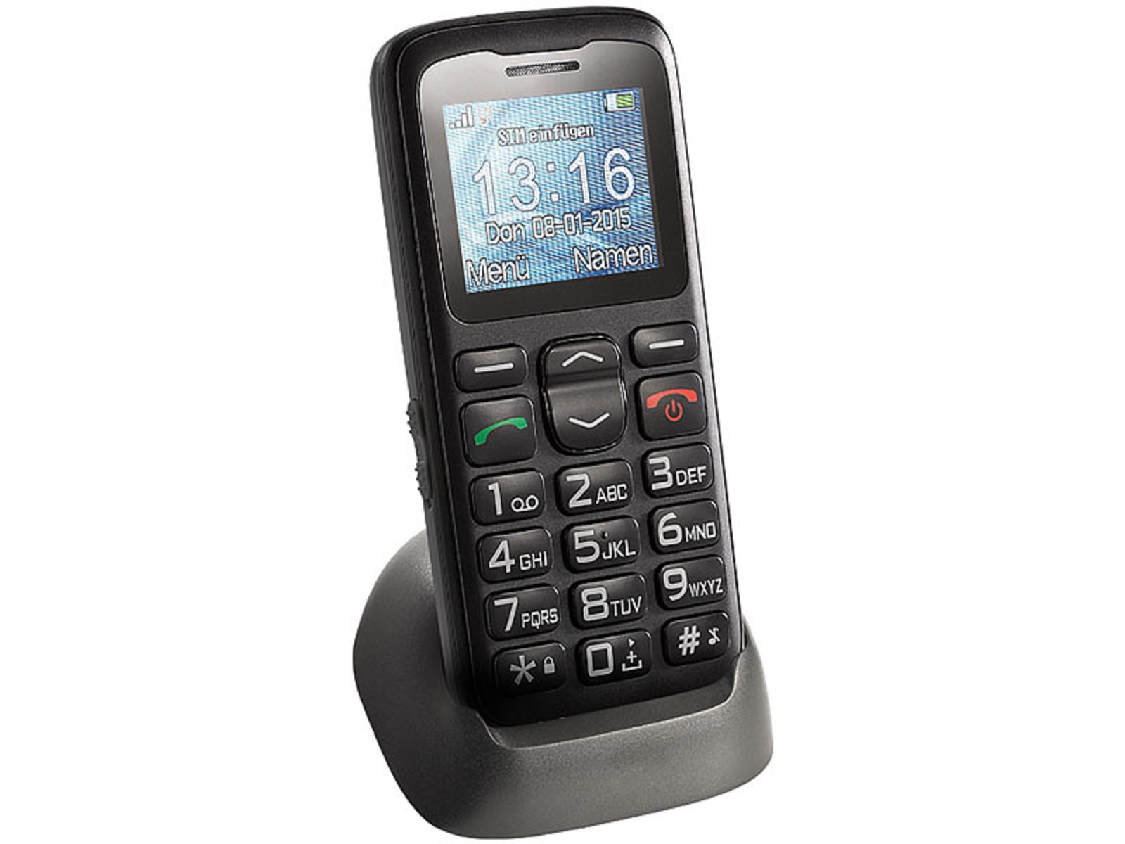 Schwarzes einfaches Mobiltelefon in einer Ladestation, mit Anzeige der Uhrzeit.