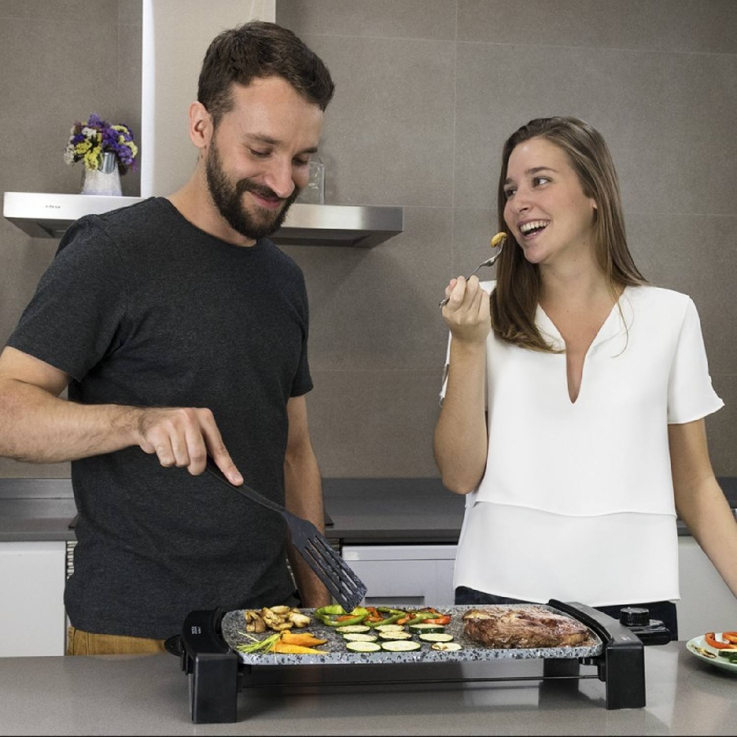 Grille raclette CECOTEC 03053 Czarny, Szary