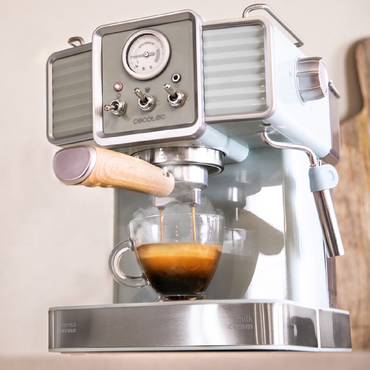 Ekspres do espresso CECOTEC Power Espresso 20 Tradizionale Stal nierdzewna