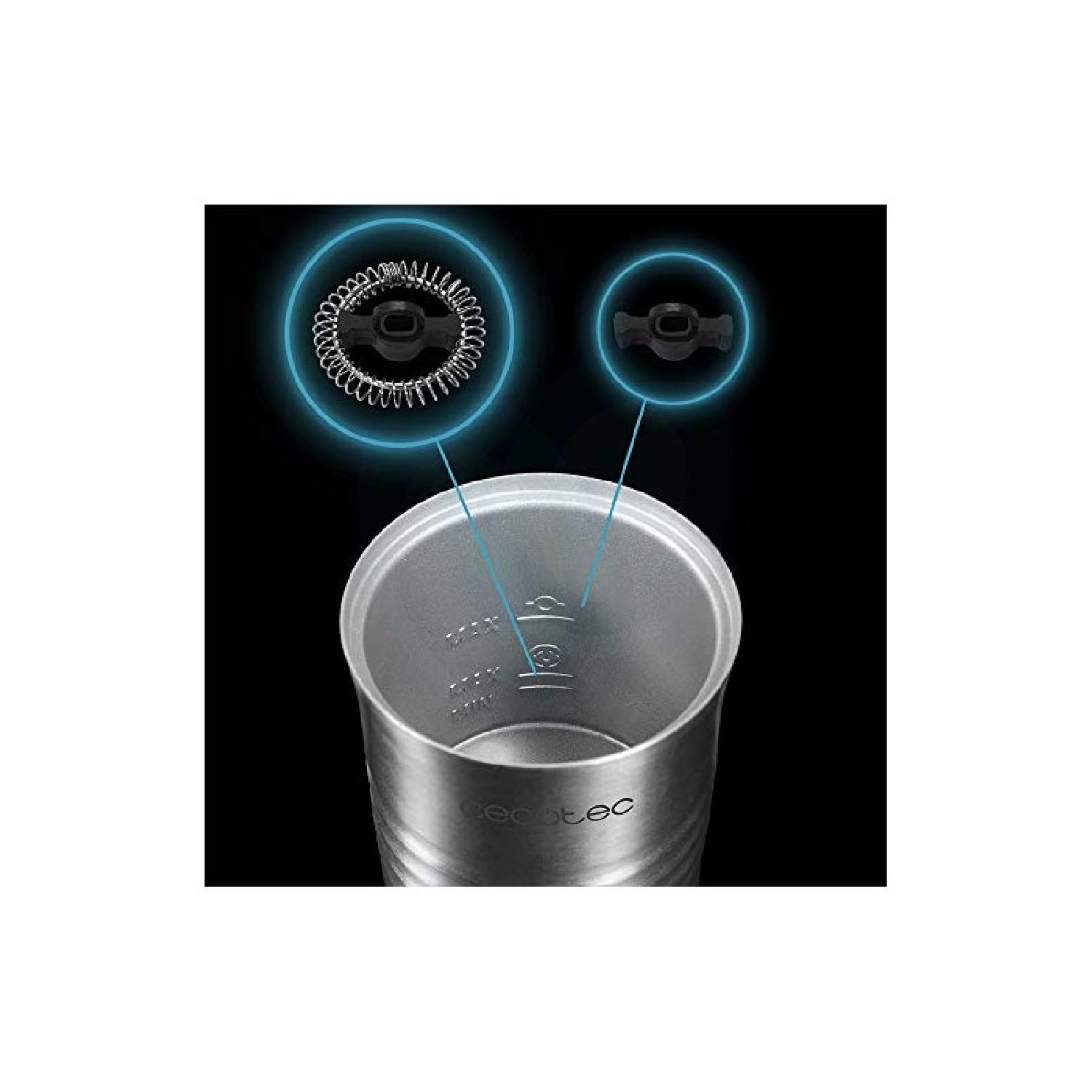 Pojemnik ze stali nierdzewnej z miarkami i dwoma okrągłymi nasadkami na czarnym tle.