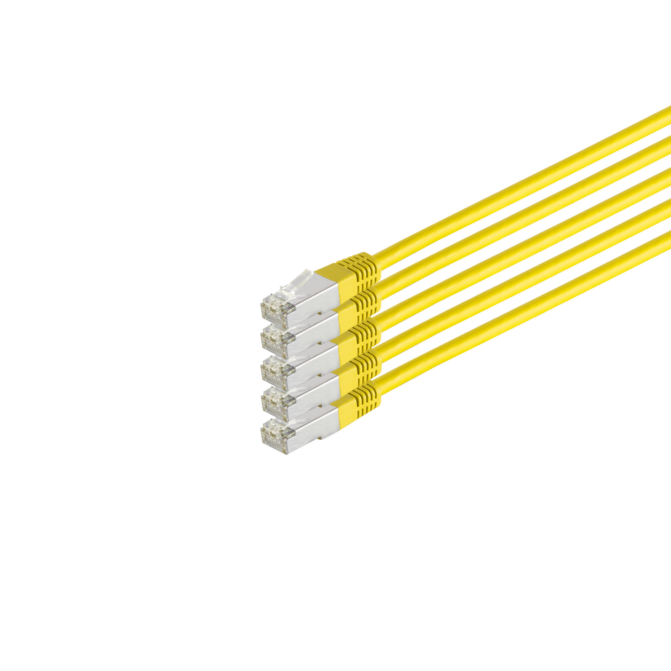 Fünf gelbe Netzwerkkabel mit RJ45-Steckern auf weißem Hintergrund.