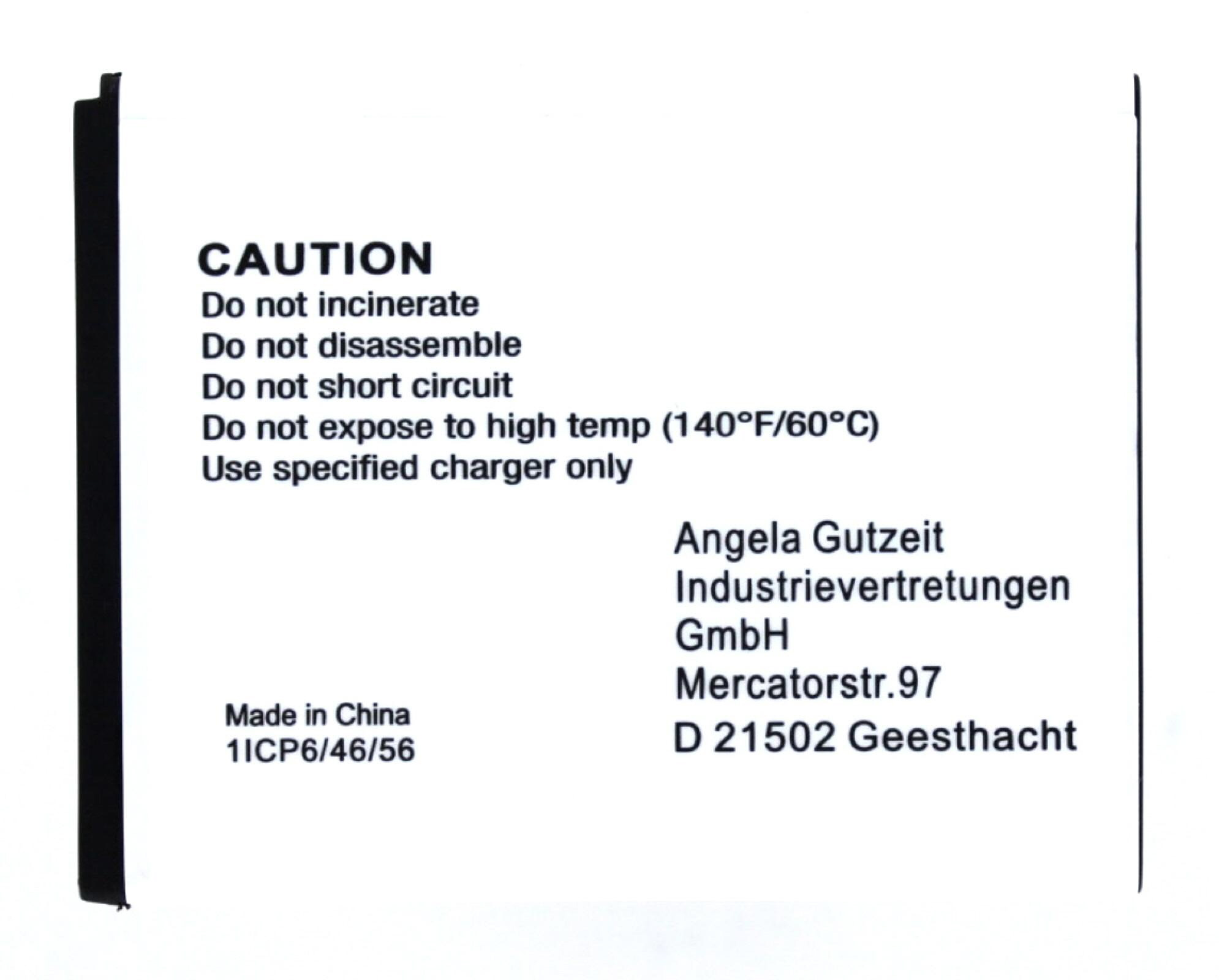 Weißes Batterieetikett mit Warnhinweisen, Firmeninfo und Made in China. Schwarzer Rand.