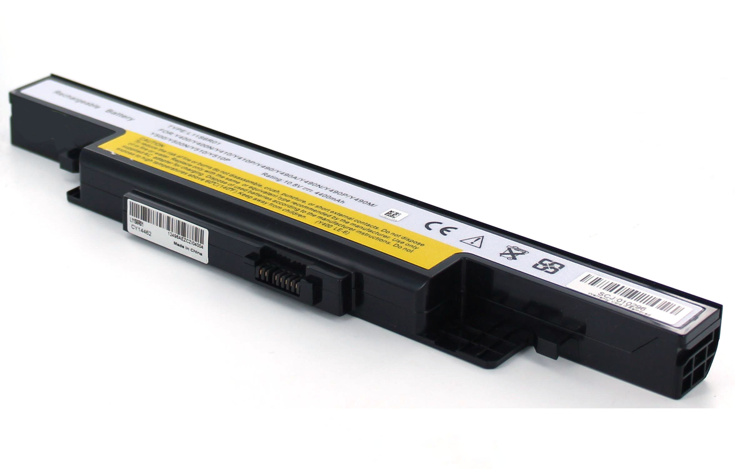 Schwarze und gelbe Laptop-Batterie auf Weiß. Es hat Etiketten, Text und einen Anschluss.