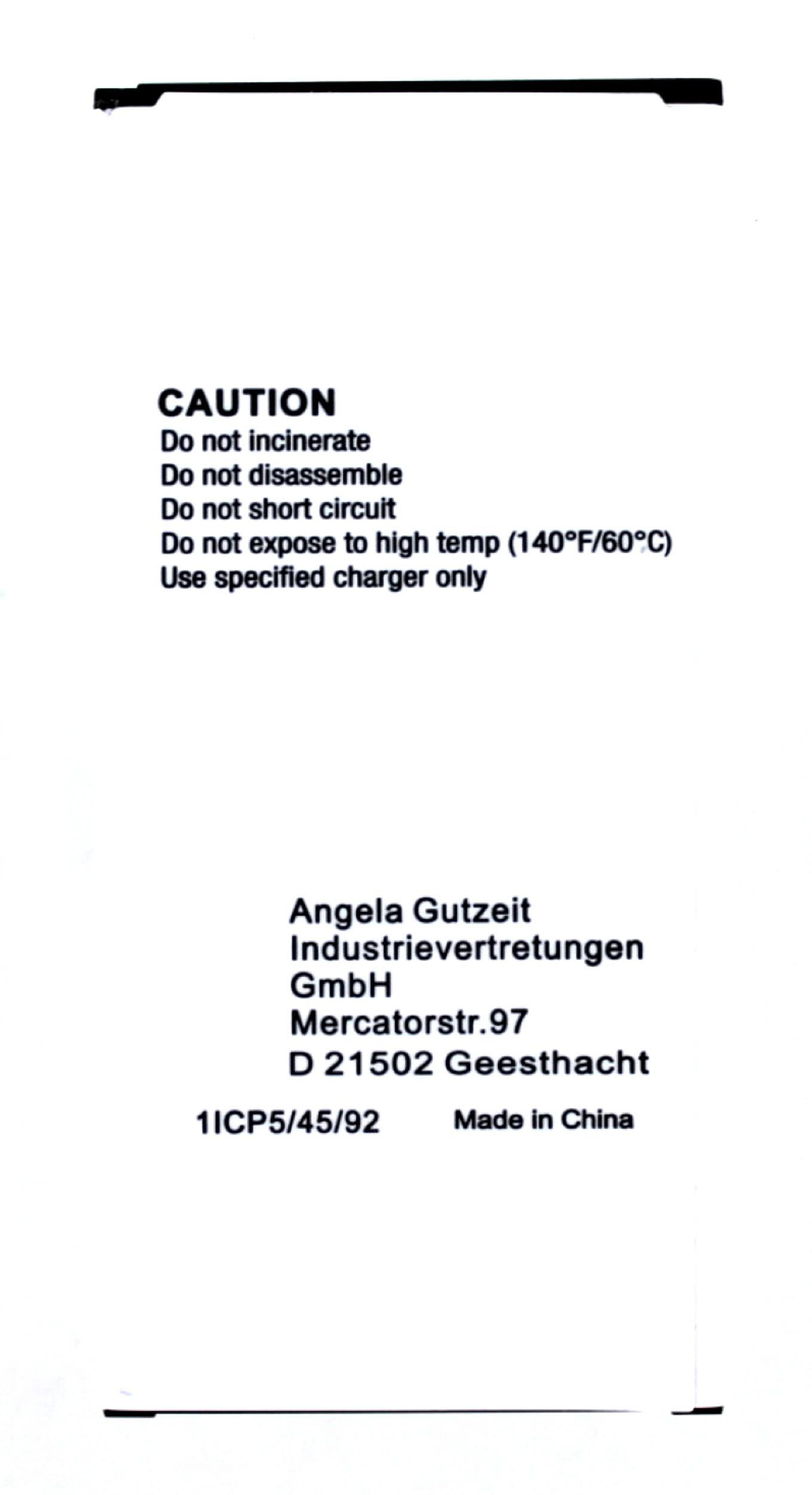 Ein weißes Papier mit schwarzem Text, einschließlich Vorsichtshinweisen und Unternehmensdetails.