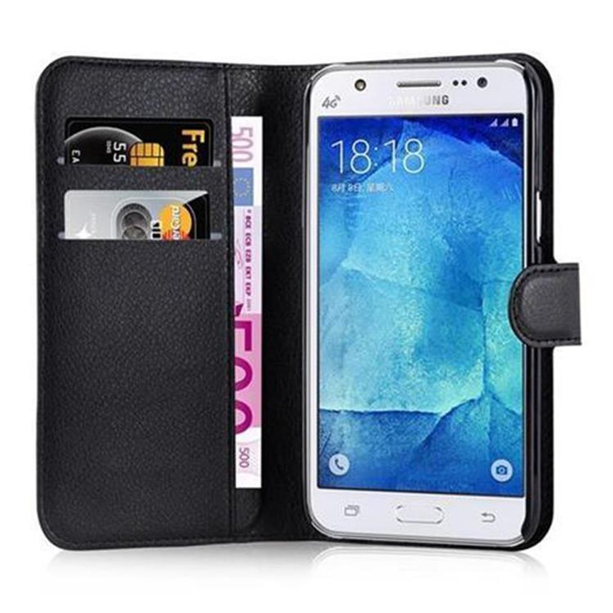 Un telefono in una custodia in pelle nera, aperto, che mostra uno schermo con l'ora e le carte.