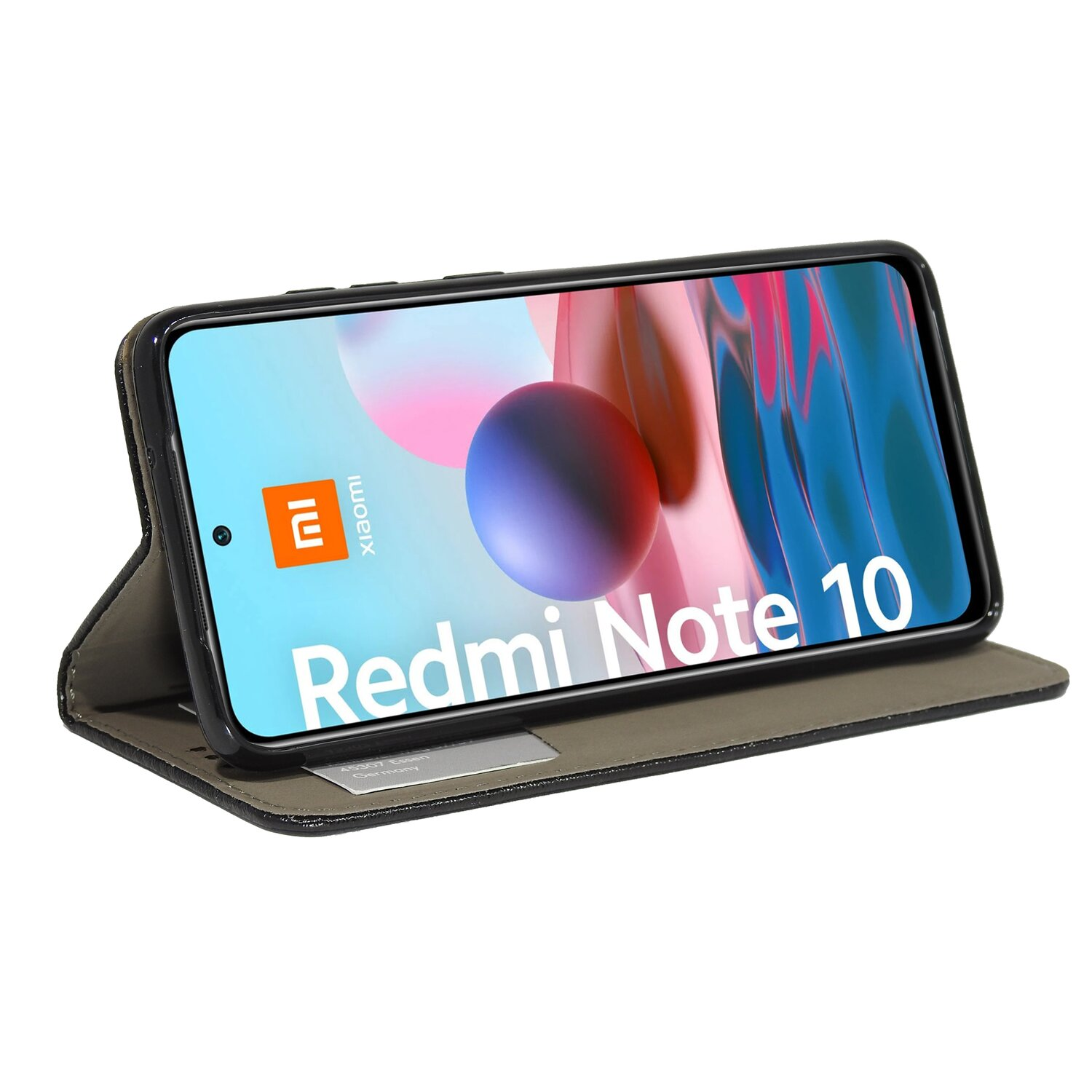 Ein Telefon in einer Klapphülle. Der Bildschirm zeigt ein farbenfrohes abstraktes Bild. Die Marke ist Redmi Note 10.