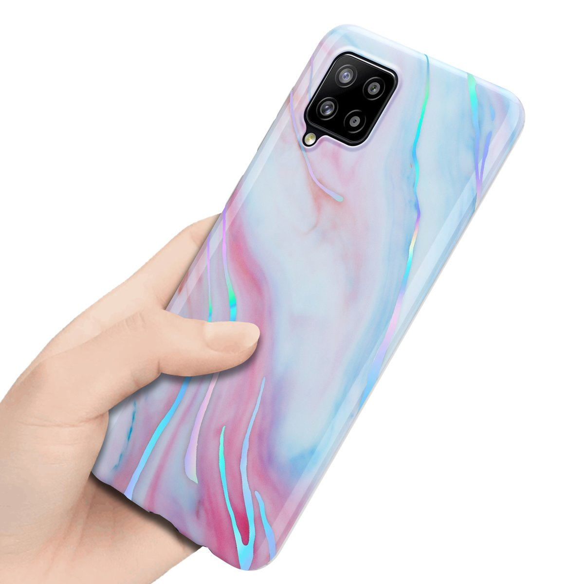Mano che tiene una custodia per telefono con un design marmorizzato. La custodia ha un motivo marmorizzato con sfumature rosa e blu.