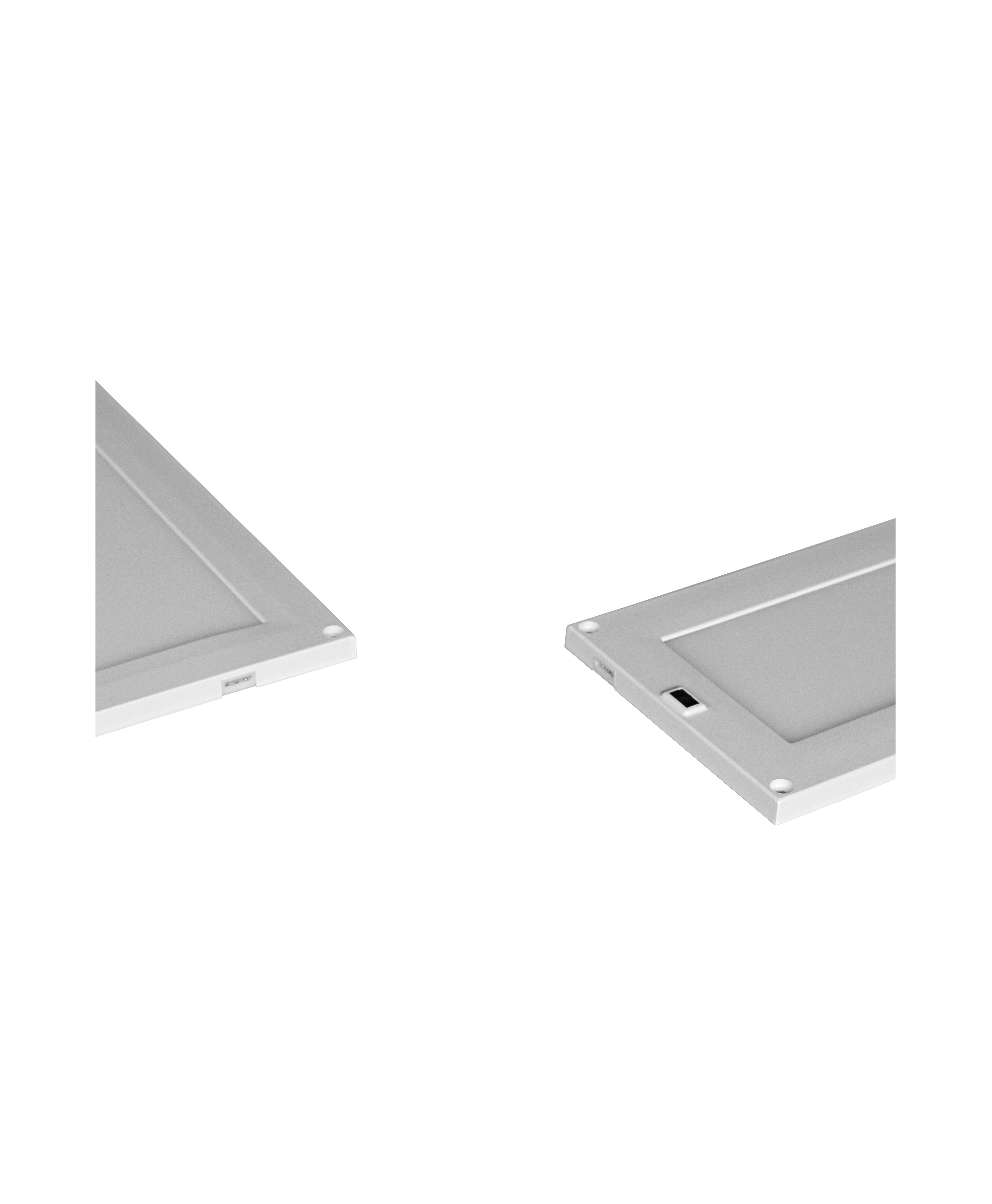 Zwei weiße rechteckige LED-Panel-Leuchten mit abgerundeten Ecken auf weißem Hintergrund.