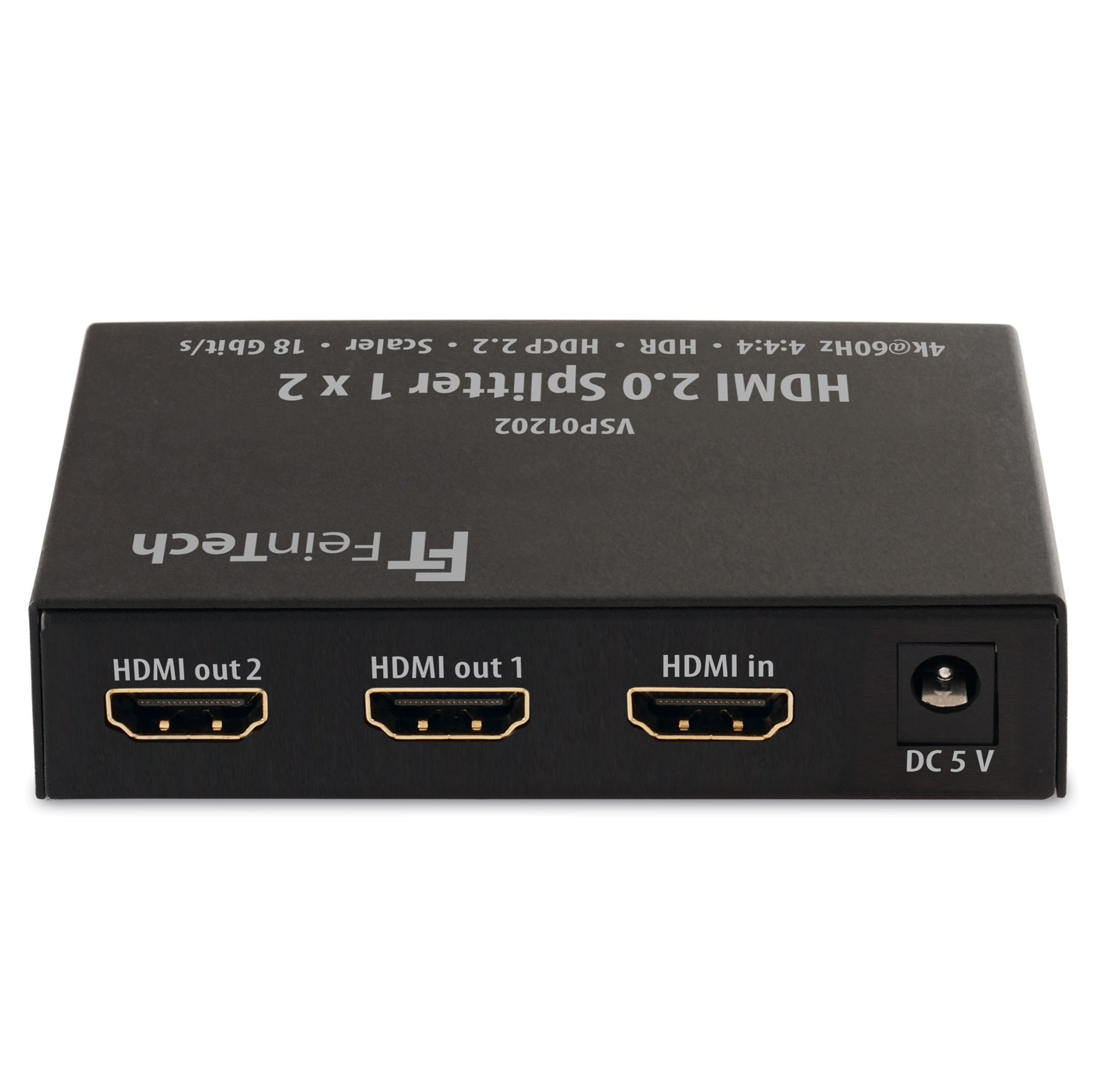 Ein schwarzer HDMI-Splitter mit drei HDMI-Anschlüssen und einem DC 5V-Anschluss. Der Hintergrund ist weiß.