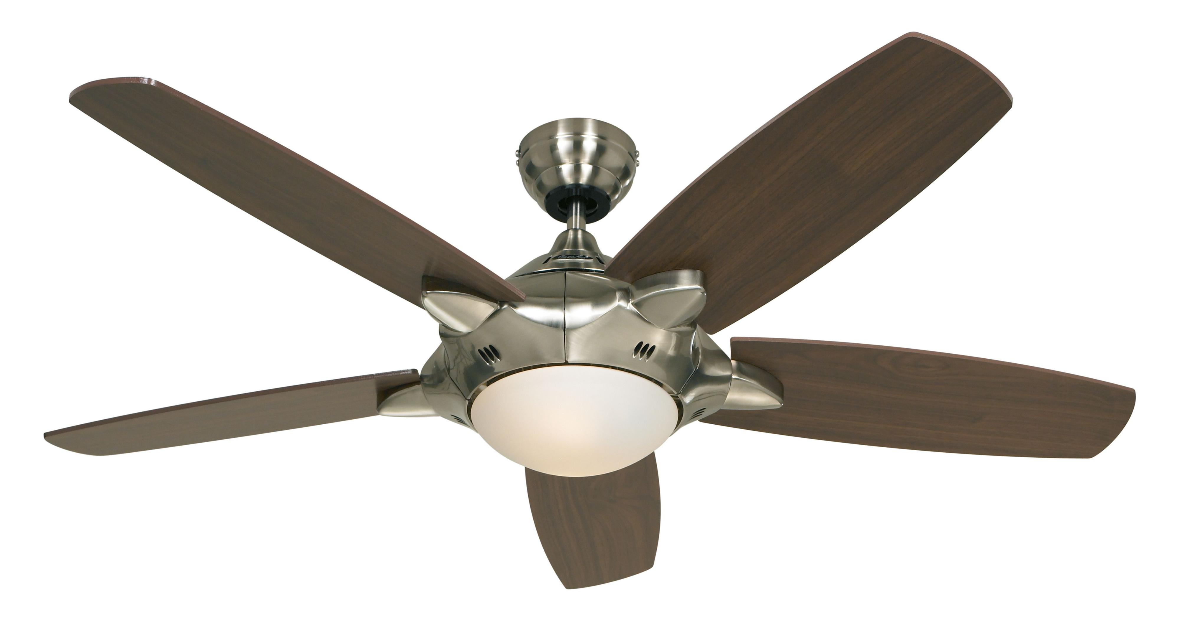 Deckenventilator mit 5 Holzblättern und einer Leuchte.