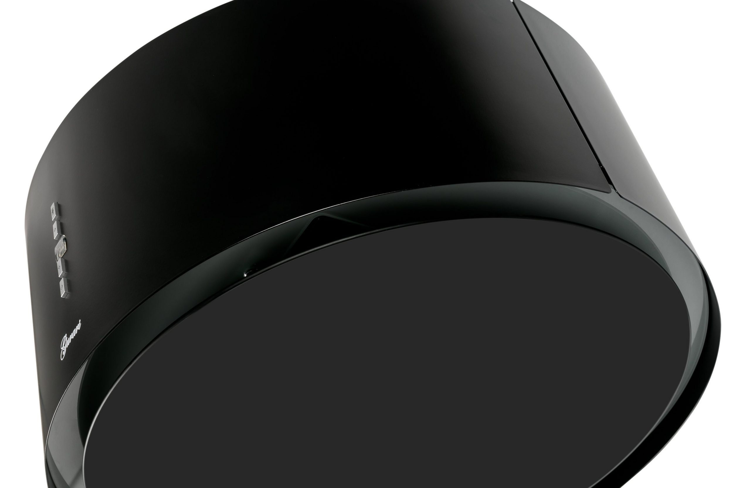 Campana extractora de cocina negra con diseño curvo. La campana es brillante, con una abertura circular oscura.
