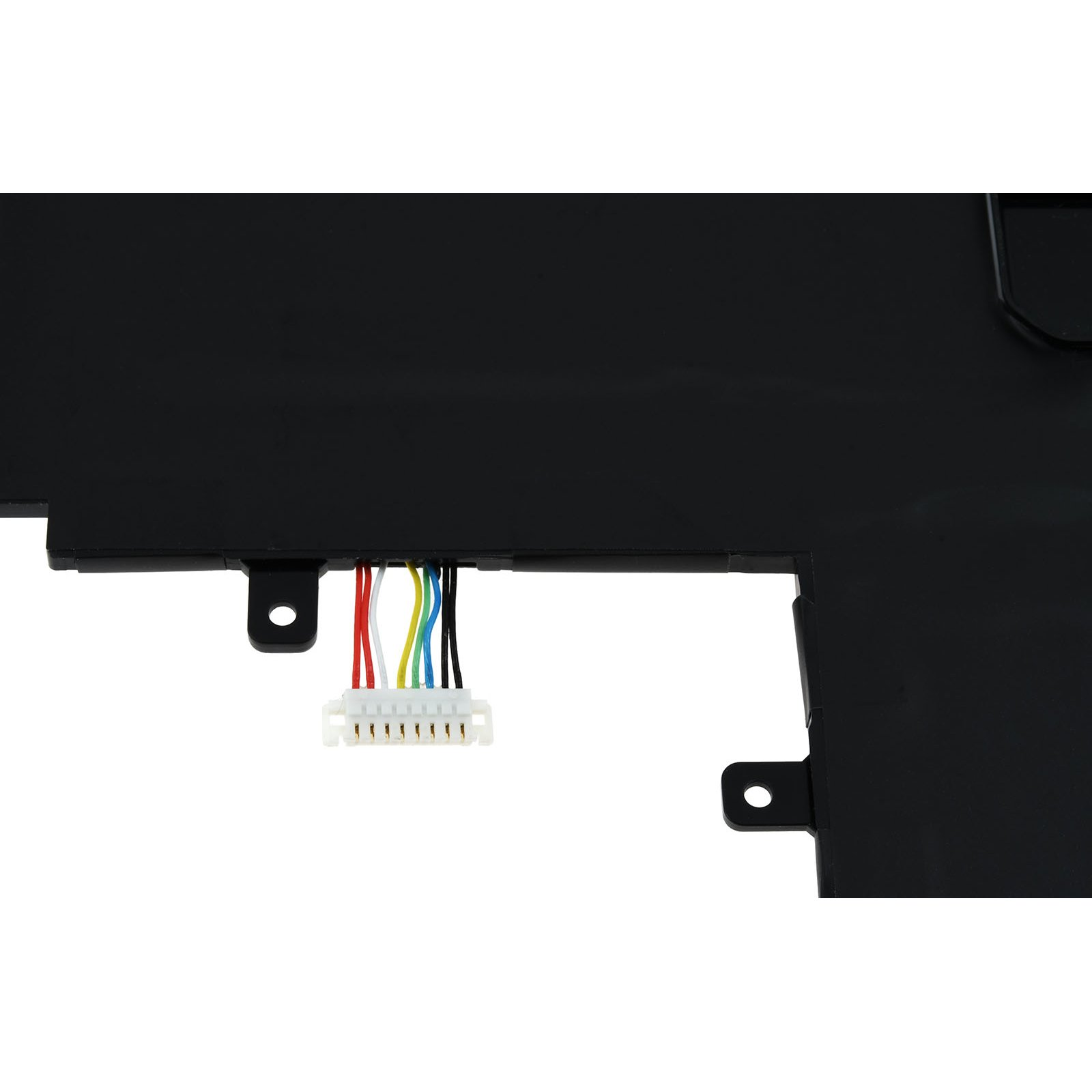 Schwarzer Laptop-Akku mit Kabeln und einem Stecker. Weißer Hintergrund.