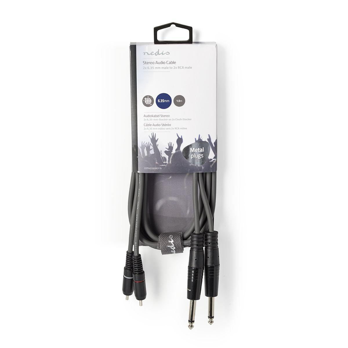 Een grijze stereo audiokabel in een witte verpakking.