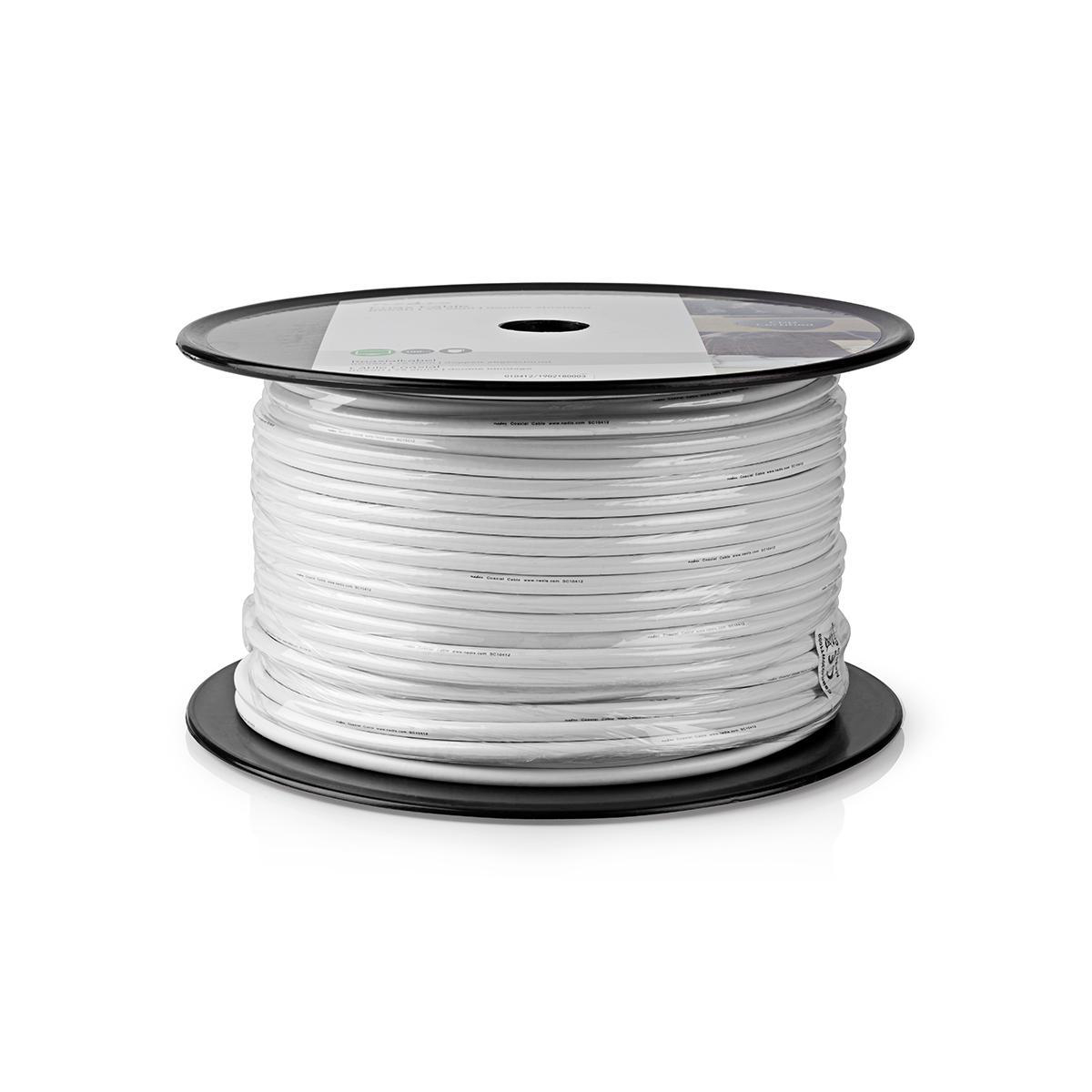 Weißes Kabel auf einer schwarzen Spule. Weißer Hintergrund. Detaillierte Ansicht der Kabelrolle.