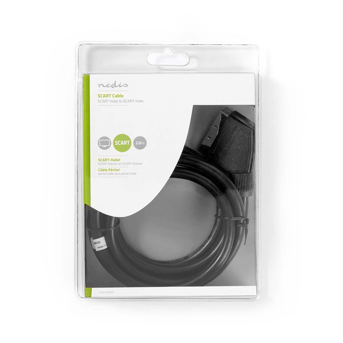SCART-Kabel in einer transparenten Kunststoffverpackung. Das Kabel ist schwarz, der Hintergrund weiß.