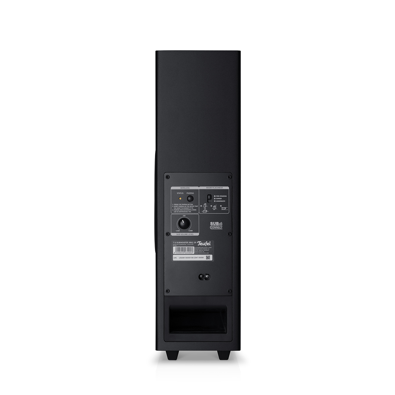 Zwarte Teufel subwoofer, achteraanzicht, met poorten, labels en bedieningselementen. Rechthoekige vorm.