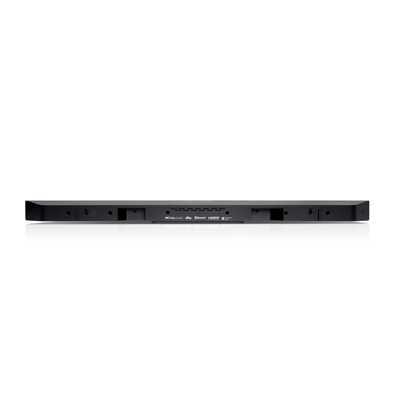 Eine lange, schwarze Soundbar mit verschiedenen Anschlüssen und Funktionen auf der Rückseite.