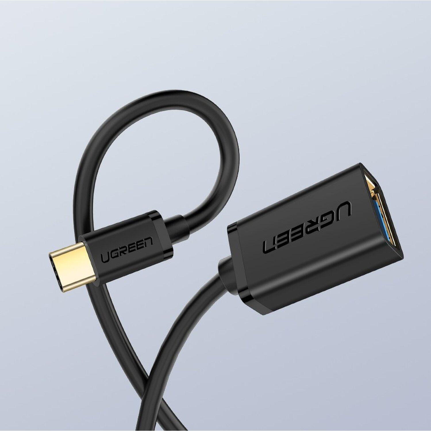 Schwarzes USB-C-zu-USB-C-Kabel, mit Anschlüssen an beiden Enden.