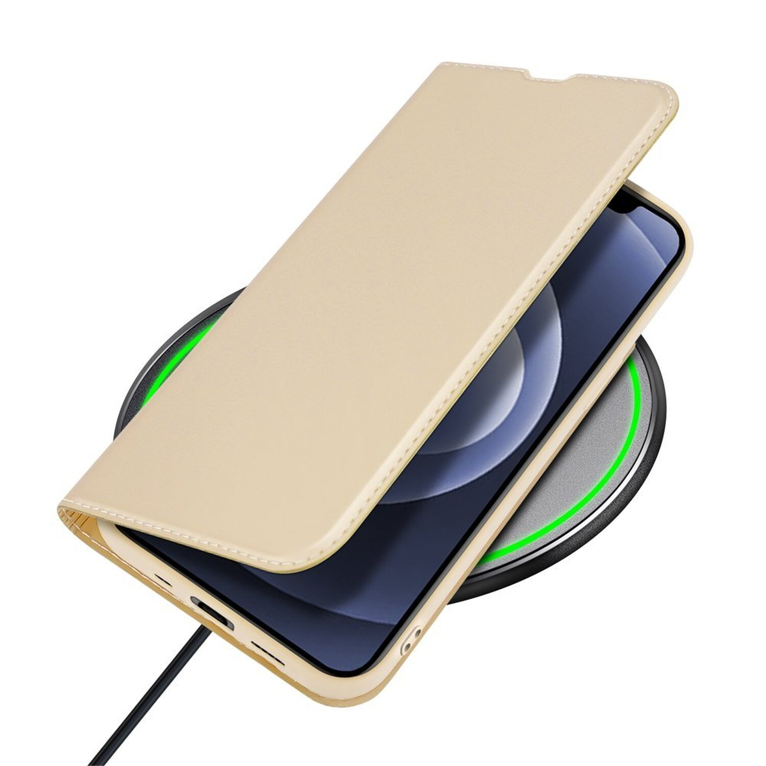 Ein Telefon in einer goldenen Hülle liegt auf einem kabellosen Ladegerät. Ein schwarzes Kabel ist am Ladegerät befestigt.