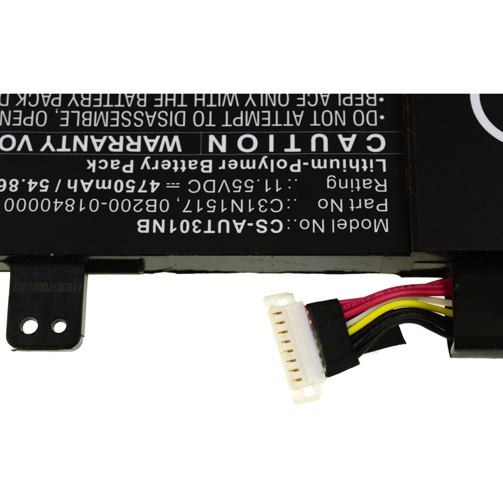 Primer plano de una batería negra con texto blanco y un cable conector.