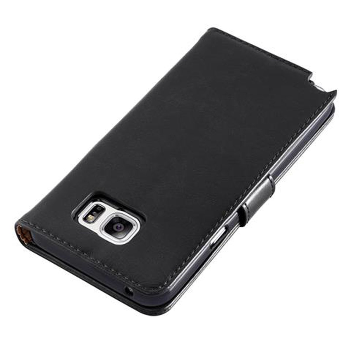 Funda de teléfono negra. La funda tiene un orificio para la cámara y está cerrada.