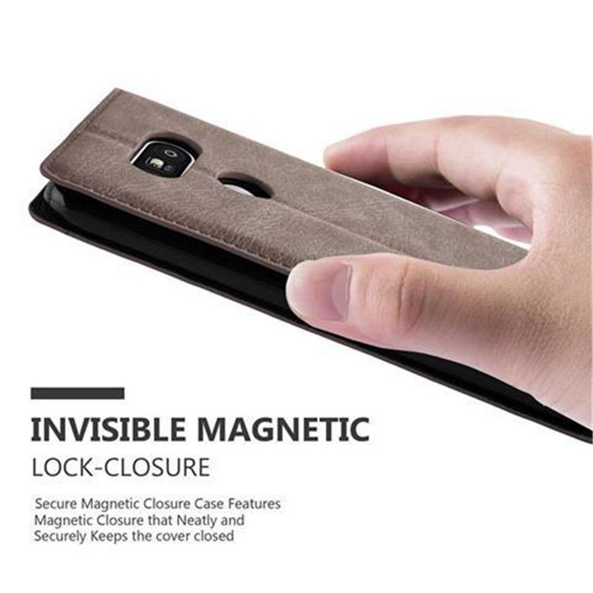Hand hält eine braune Handyhülle mit Magnetverschluss.