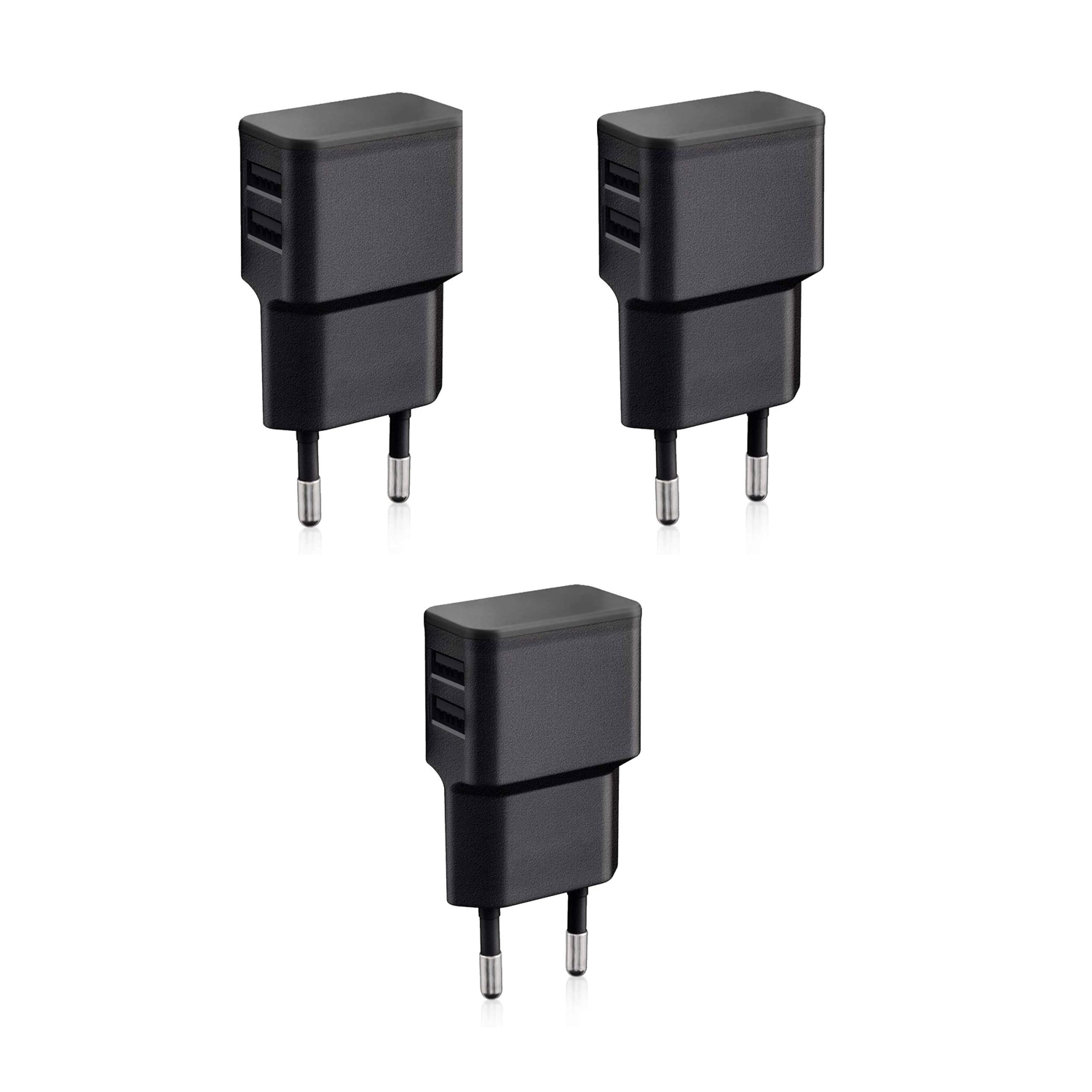Drei schwarze Ladegerätstecker. Jeweils zwei Stifte. Rechteckige Form. Weißer Hintergrund.