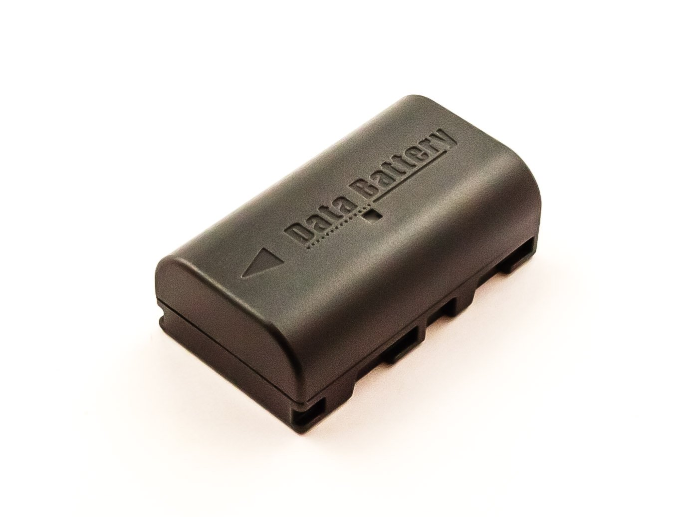 Eine schwarze Data Battery auf weißem Untergrund. Es ist ein kleiner, rechteckiger Akku mit Text und Pfeil.