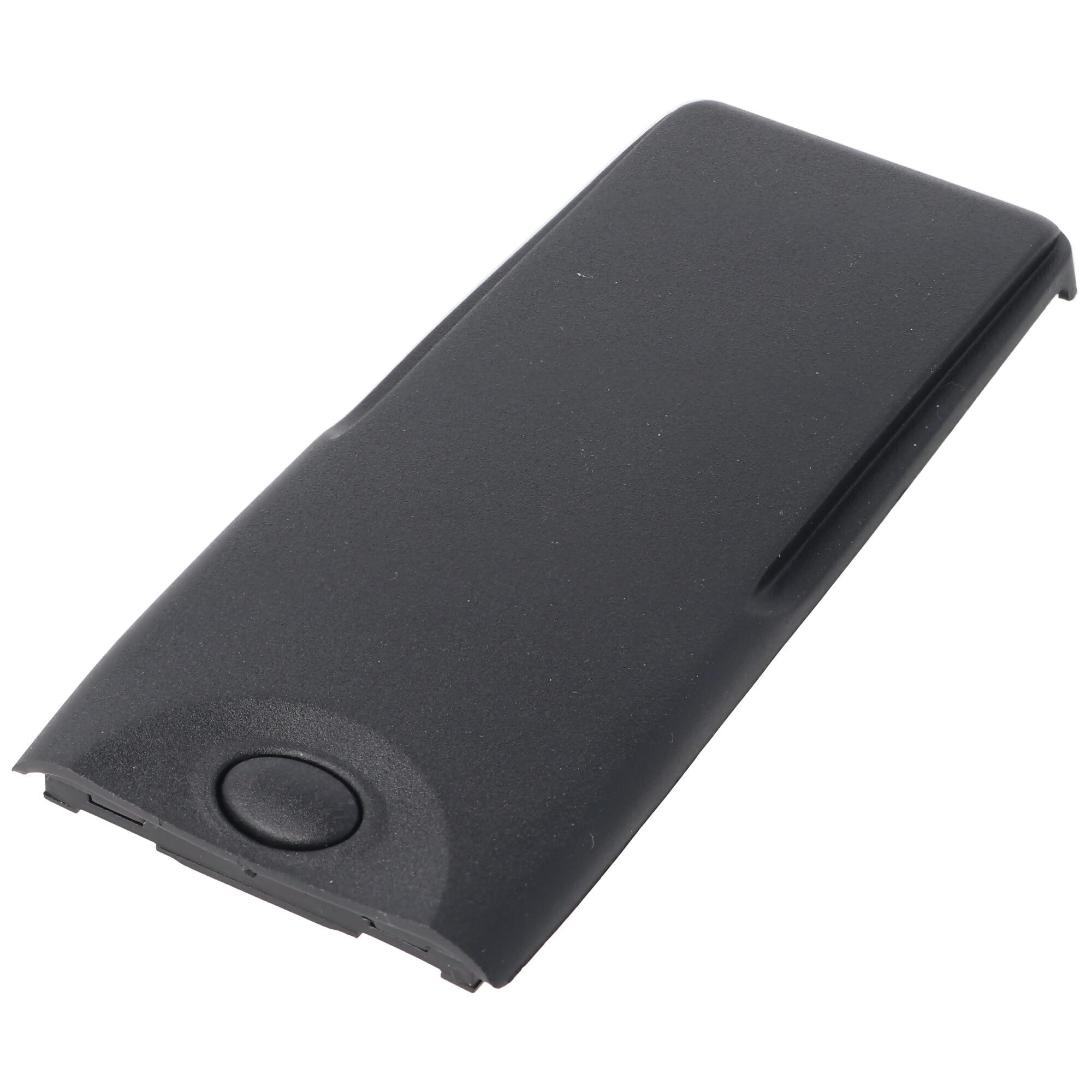 Zwart batterijdeksel met een knop. Het staat op een witte achtergrond.