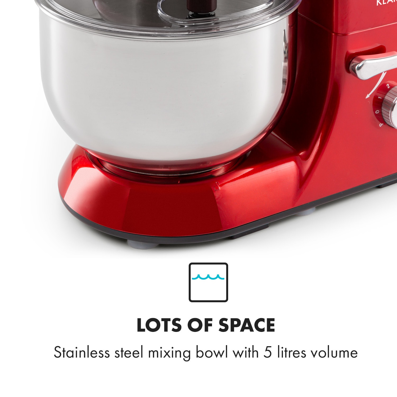 Roter und silberner Küchenmixer mit Edelstahlschüssel, mit dem Text 'Lots of Space'.