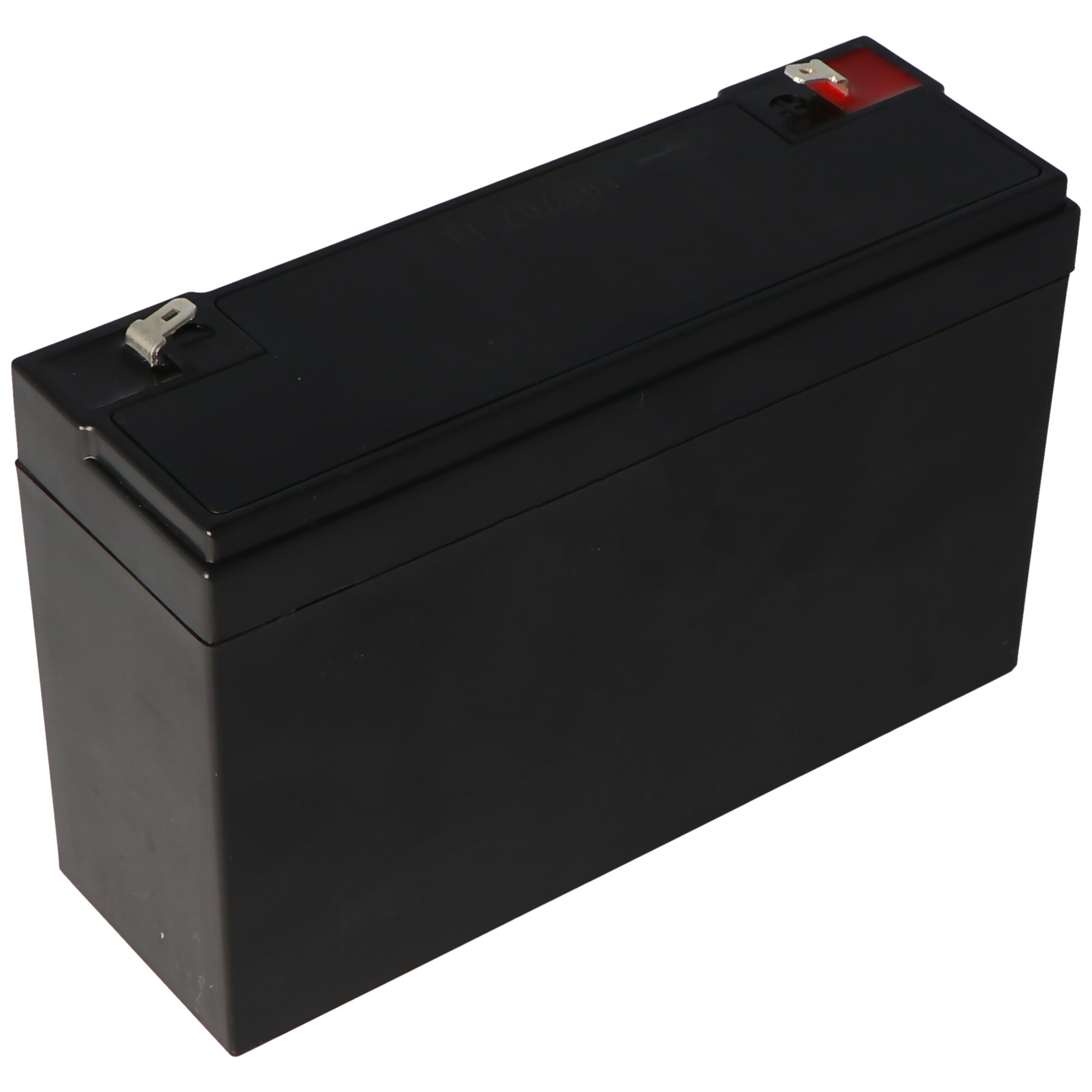 Schwarze rechteckige Batterie. Silberne Anschlüsse oben. Schwarzes Kunststoffgehäuse.