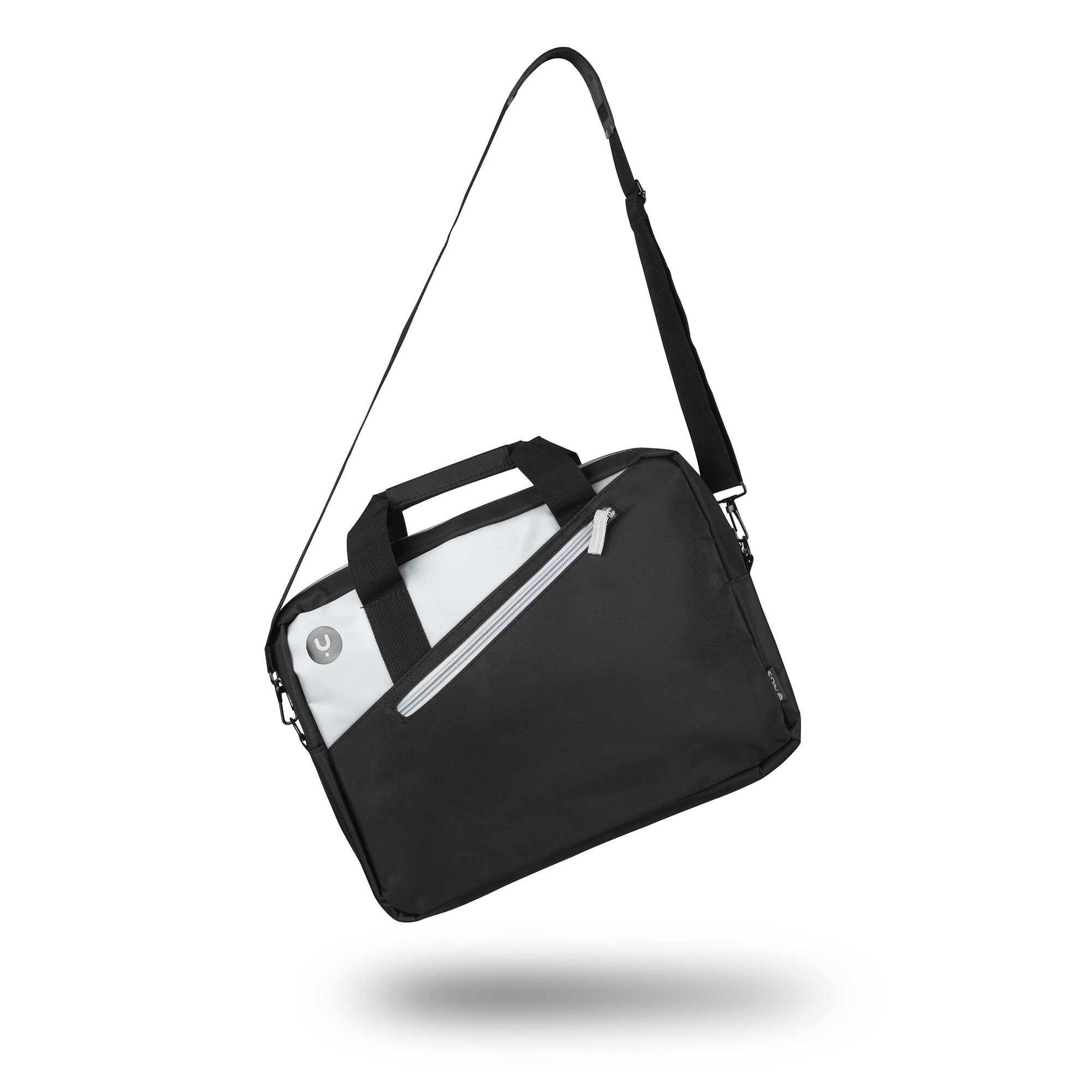 Borsa per laptop nera con accento bianco e tracolla. Sfondo bianco.