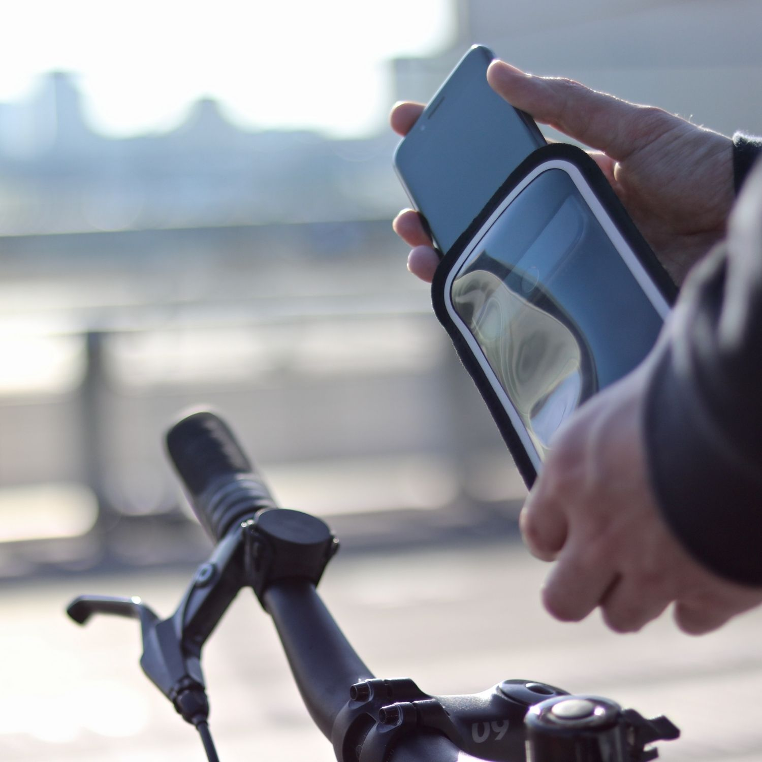 SHAPEHEART Shapeheart magnetische Handyhalterung für Fahrrad, Fahrrad bis das cm Handyhalterung für Schwarz das 16.5 - XL Smartphone
