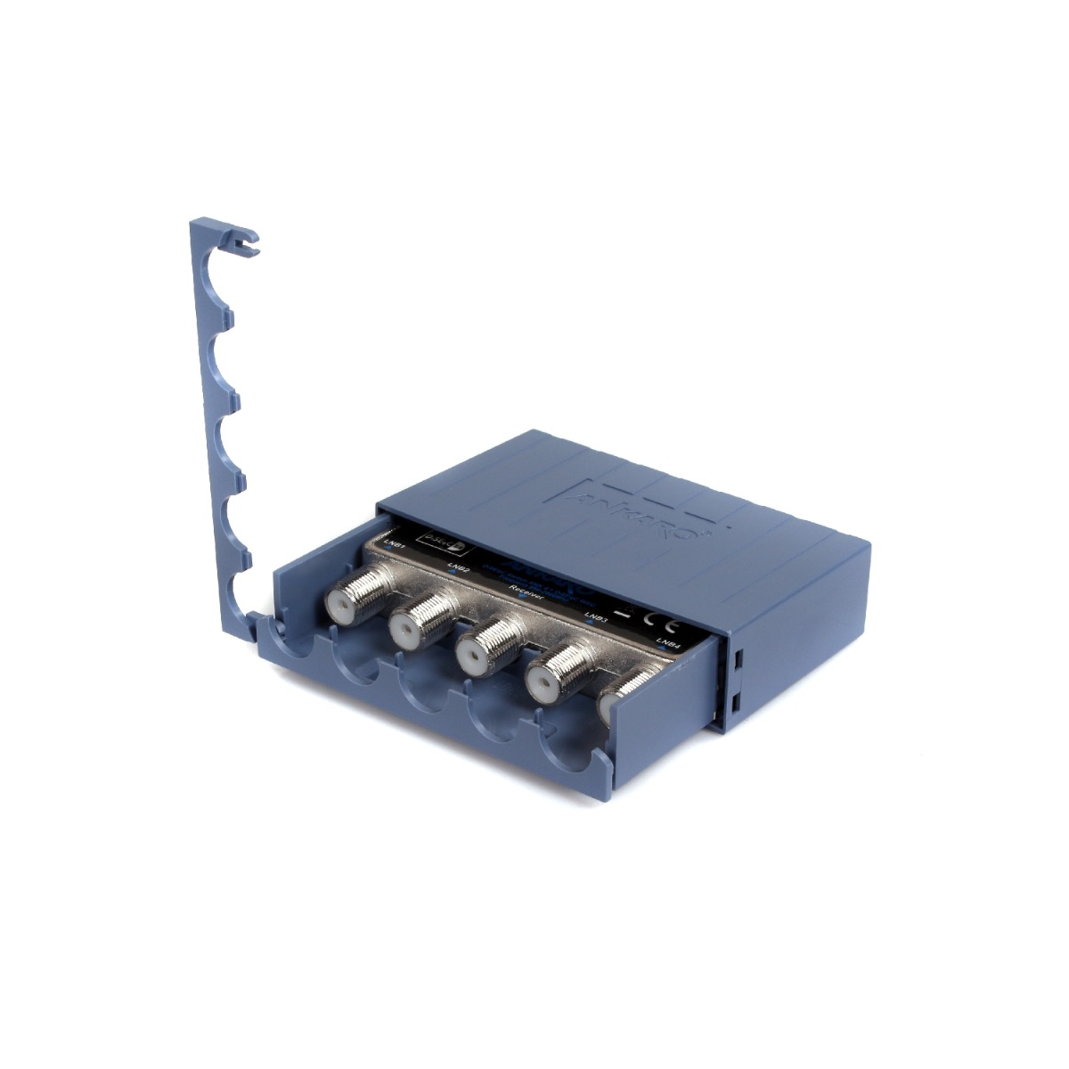 Ein blaues elektronisches Gerät mit mehreren Ein- und Ausgängen.