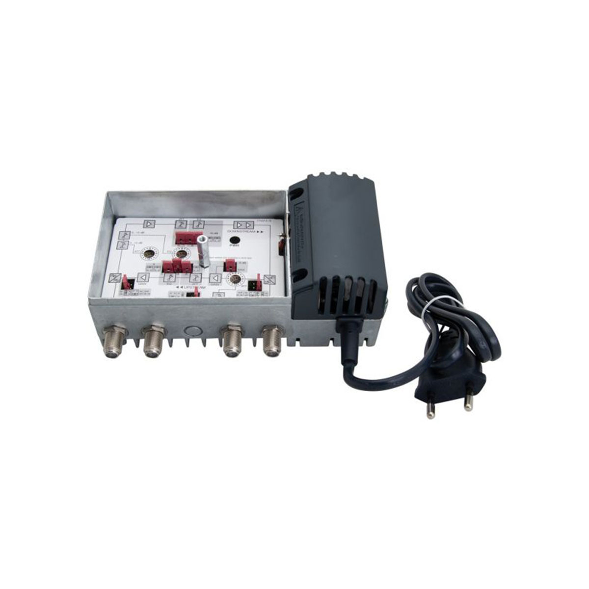 Silberne Metallbox mit Anschlüssen, ein schwarzer Adapter und ein Netzkabel mit Stecker.