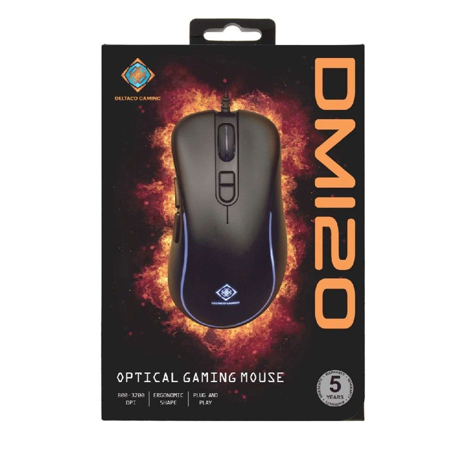 Un mouse da gioco nero in una scatola con sfondo infuocato e testo. Il mouse ha un design ergonomico curvo.