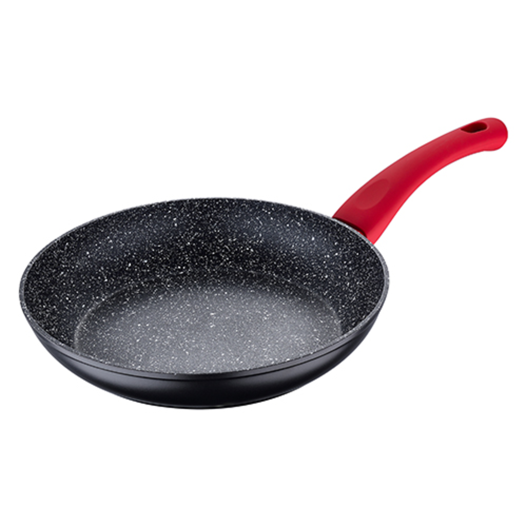Sartén negra con mango rojo. La sartén tiene un interior moteado.