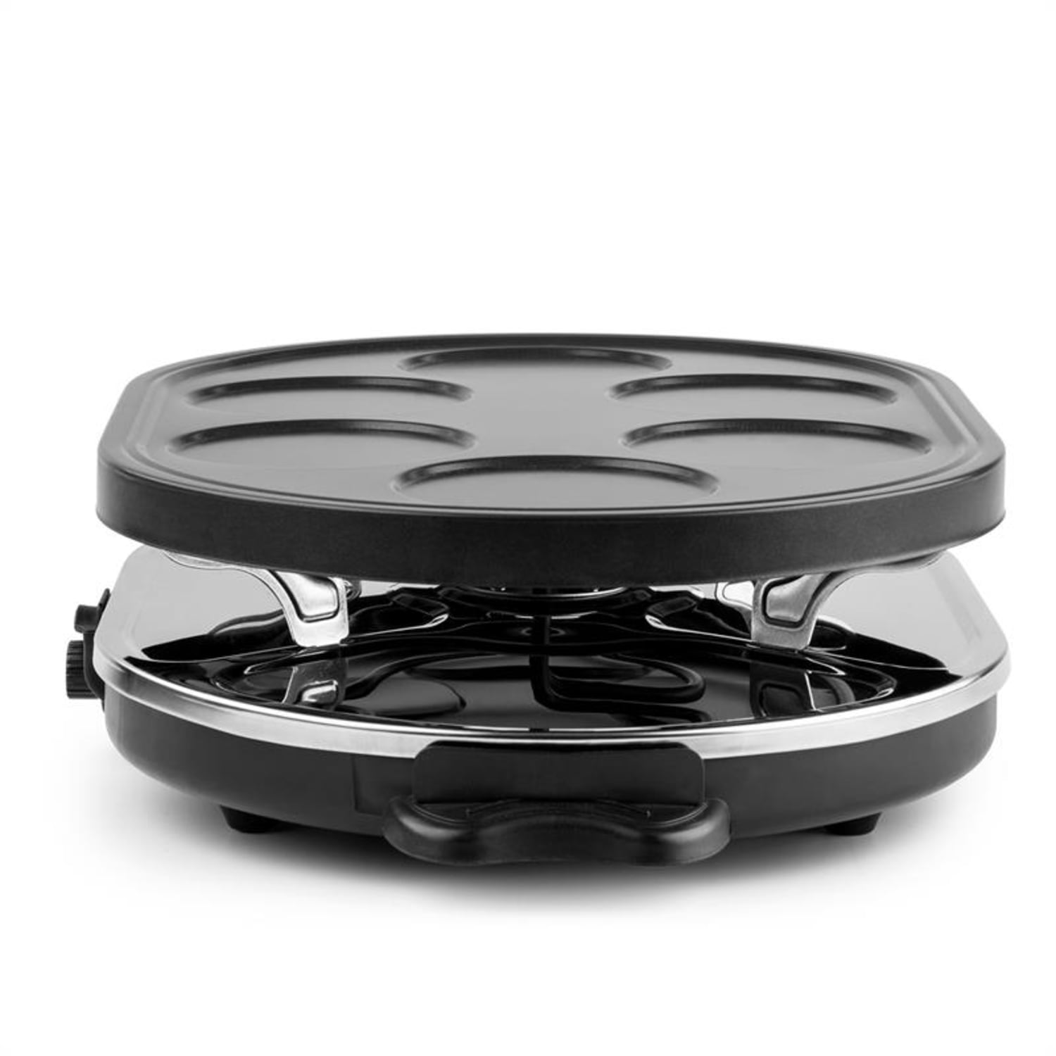 Ein schwarzer Raclette-Grill. Eine schwarze, ovale Oberfläche. Silberne Metallteile.