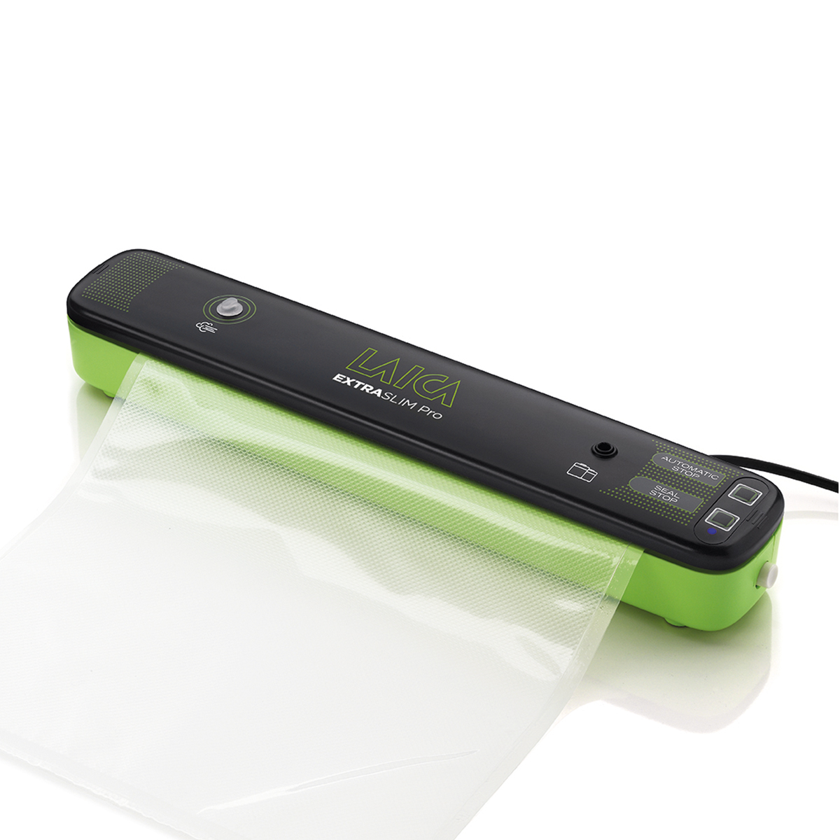 Czarna i zielona zgrzewarka próżniowa, z workiem. Białe tło.