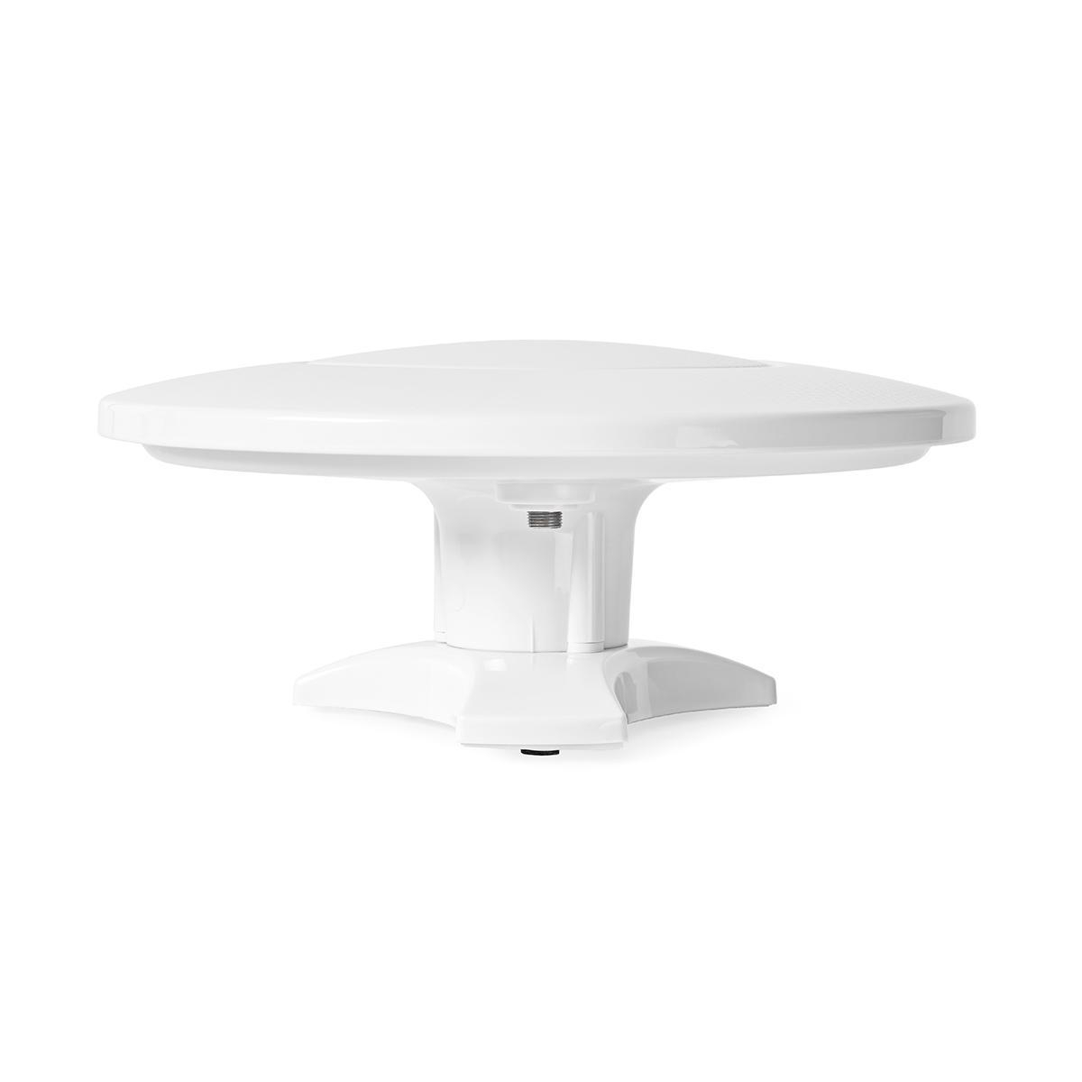 Antenne blanche. Elle a une forme de disque sur un support blanc. Fond blanc uni.