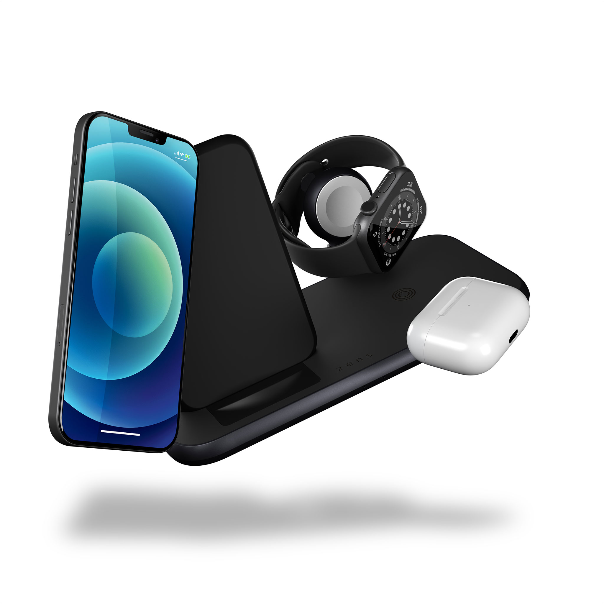 Telefon, AirPods, Apple Watch und Ladepad. Alles schwarze Geräte, weißer Hintergrund.